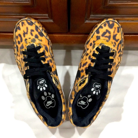 ❤️ NIKE ❤️ RARE COLLECTION LIMITED EDITION LUXURY LEOPARD DESIGN SPORTS SHOES . - Picture 3 of 9